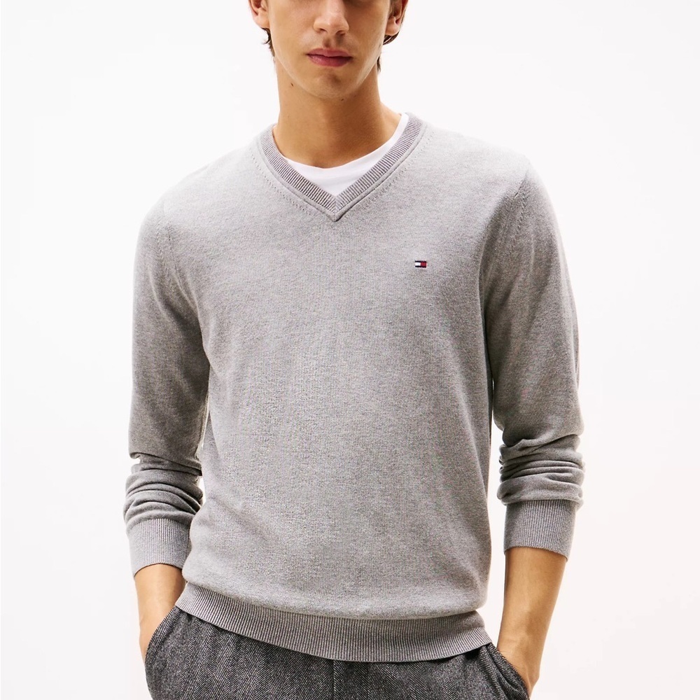 Tommy Hilfiger Light Gray V-Neck Sweater